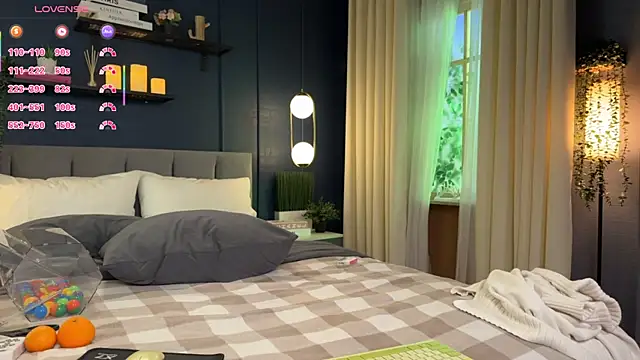 Amelie_Crosby's cam snapshot