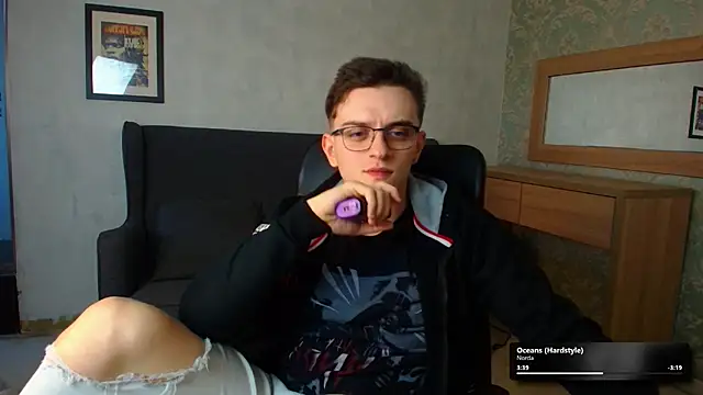 FelixStarkk live sex cam