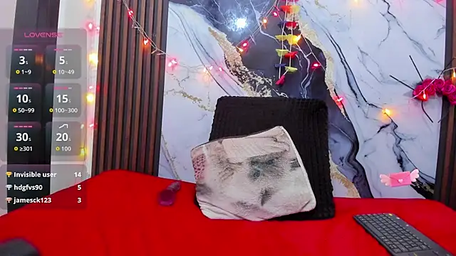 angelinee39's cam snapshot