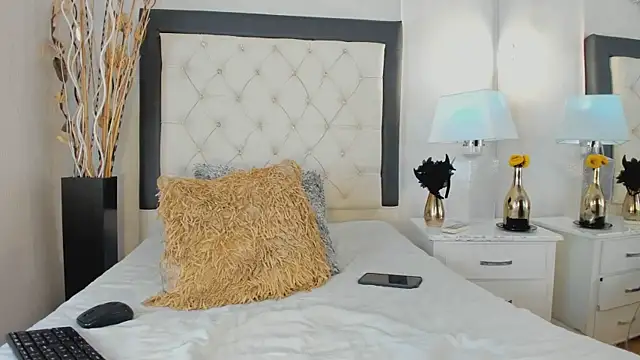 GaleHodge live sex cam