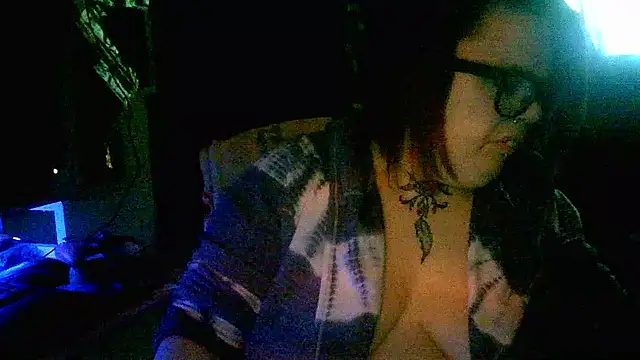 SPICYMISFIT's cam snapshot