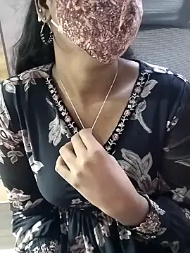 Sumathi_1176's cam snapshot