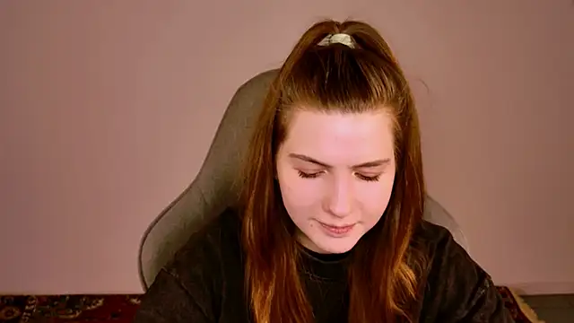 AliceCUNTach's cam snapshot