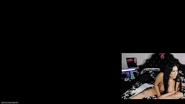 Skyla_Santana's cam snapshot