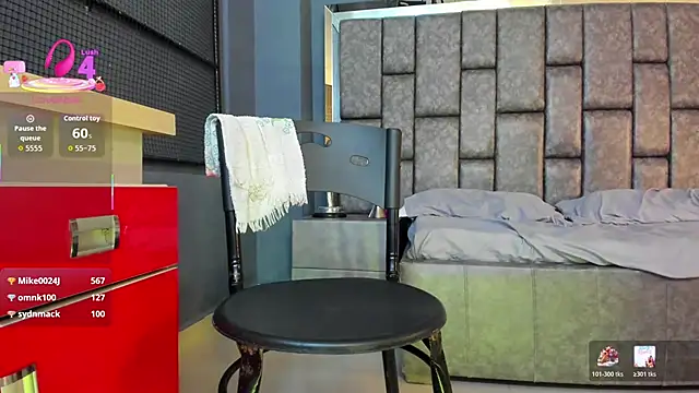 Matureyulyet live sex cam