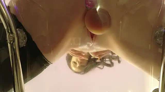 Midnightrose11 live sex cam