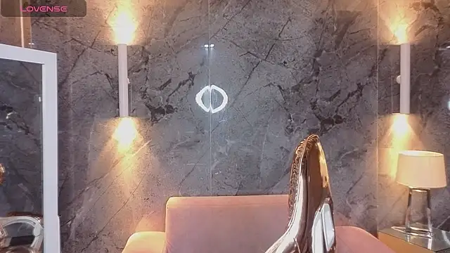 Amy_b_'s cam snapshot