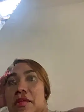 Sweet_mia_12's cam snapshot