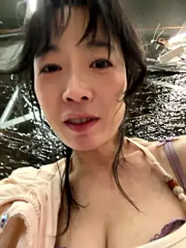 yourkeer live sex cam