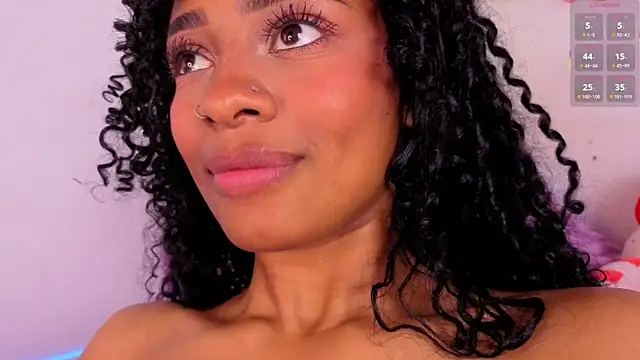 Heily_Fox live sex cam