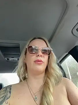 June695_'s cam snapshot