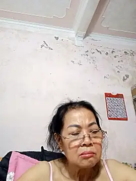 Hotestlove live sex cam