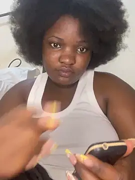 sweet18creamybigpussy live sex cam