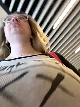 Teya_moon_ live sex cam