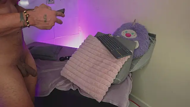 bri_cullen live sex cam