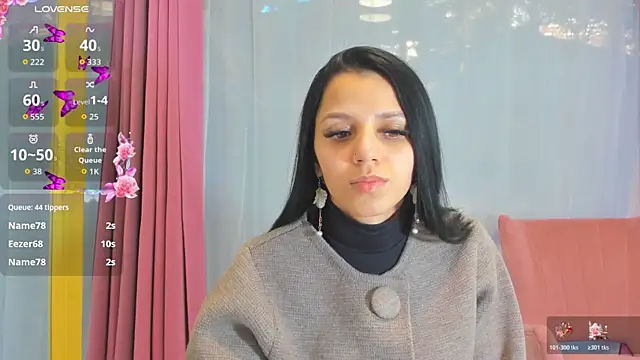 Sarabecker live sex cam