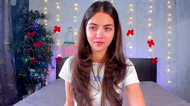 Milana_Crystal_ live sex cam