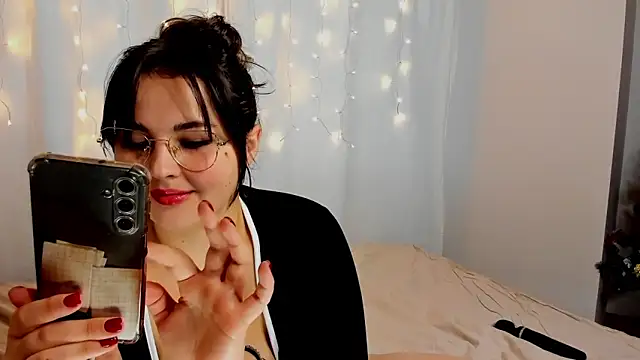 Talla_a live sex cam