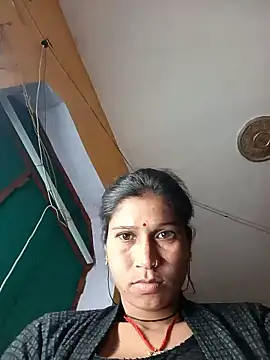 Sonam_pandeyji live sex cam