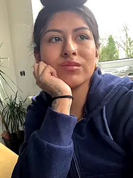 mrskarmaa live sex cam