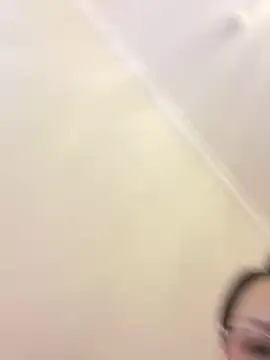 lily-mm live sex cam