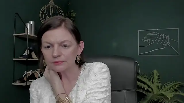 VivianWILD's cam snapshot