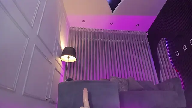 lenah_smith's cam snapshot