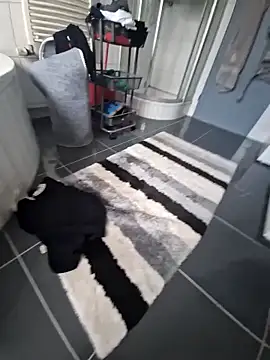 Smokeym123 live sex cam