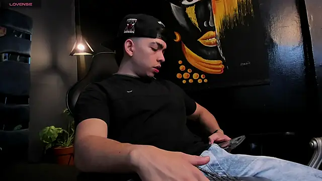 Eryonbradley live sex cam