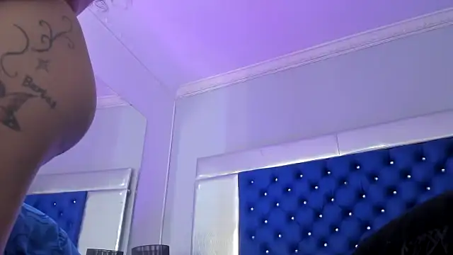 Eyleen_Santos live sex cam