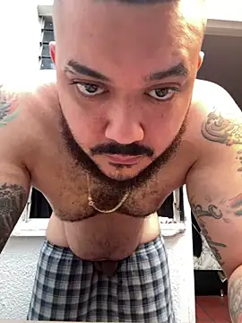 El_Titan1998 live sex cam