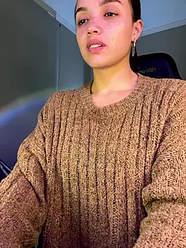 MisFrekcles_ live sex cam