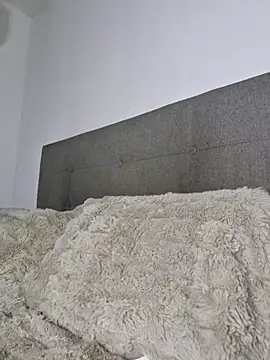 VelvetCurls's cam snapshot