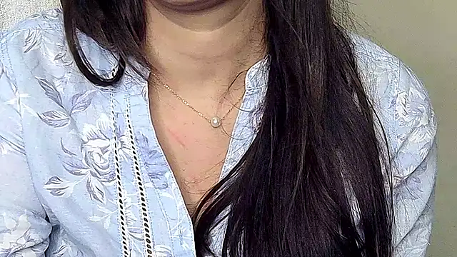 Naina_For_You live sex cam