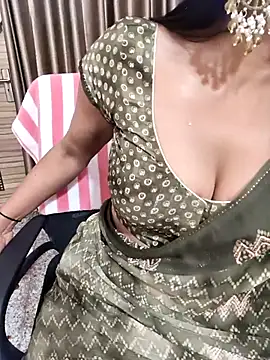 Shalu_G's cam snapshot