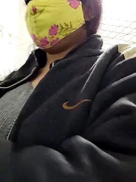 illay_love's cam snapshot