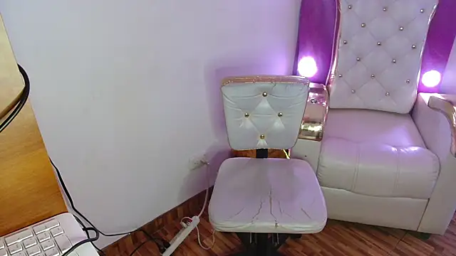 Ashley_Stone11's cam snapshot