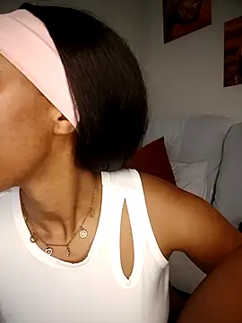 Hannah_107's cam snapshot