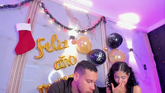 Aron_and_molly live sex cam