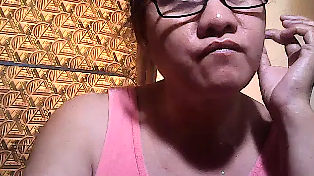 sweetsosie18 live sex cam