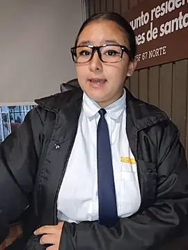 Cute_Penelope live sex cam