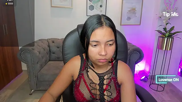 nisha_rouse's cam snapshot