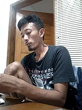 Dwirosebig live sex cam