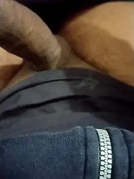 Rent_your_boyfriend's cam snapshot