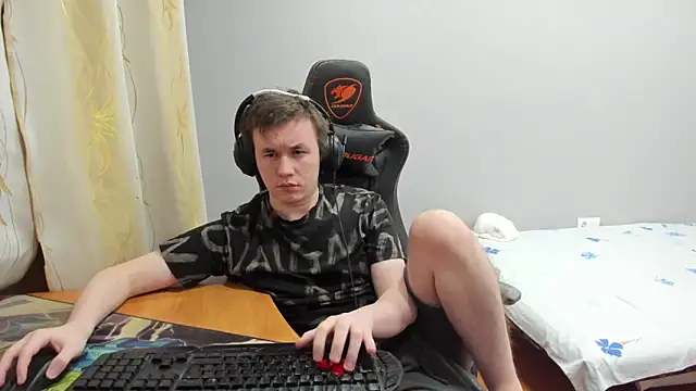 iliaskrislove live sex cam