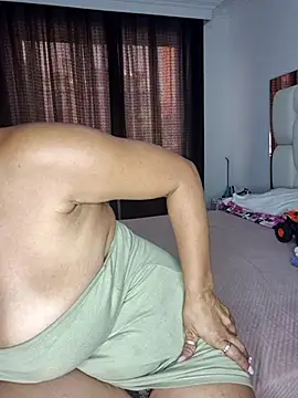 karla-bruni live sex cam