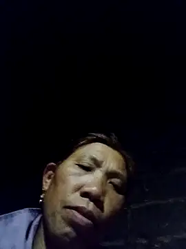 bella-la's cam snapshot