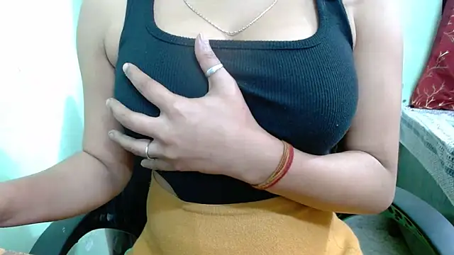 sweet-alia's cam snapshot