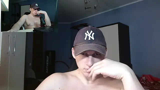 Poliglotjoe1's cam snapshot