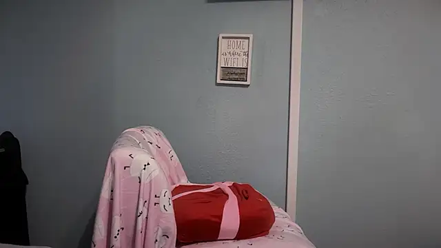 greekmythics's cam snapshot